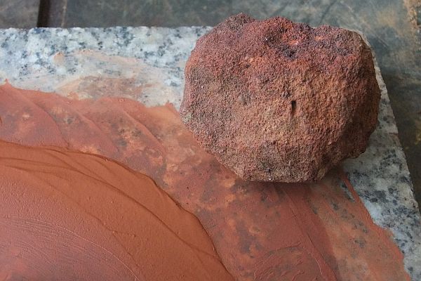 grondstof voor kleipasta steen rechtsboven