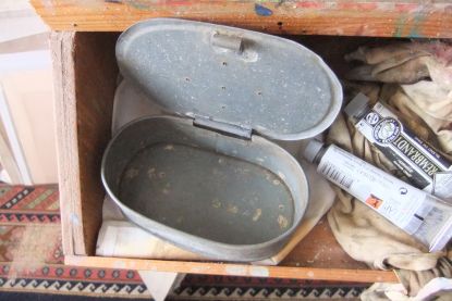 wormenbakje als pincelier